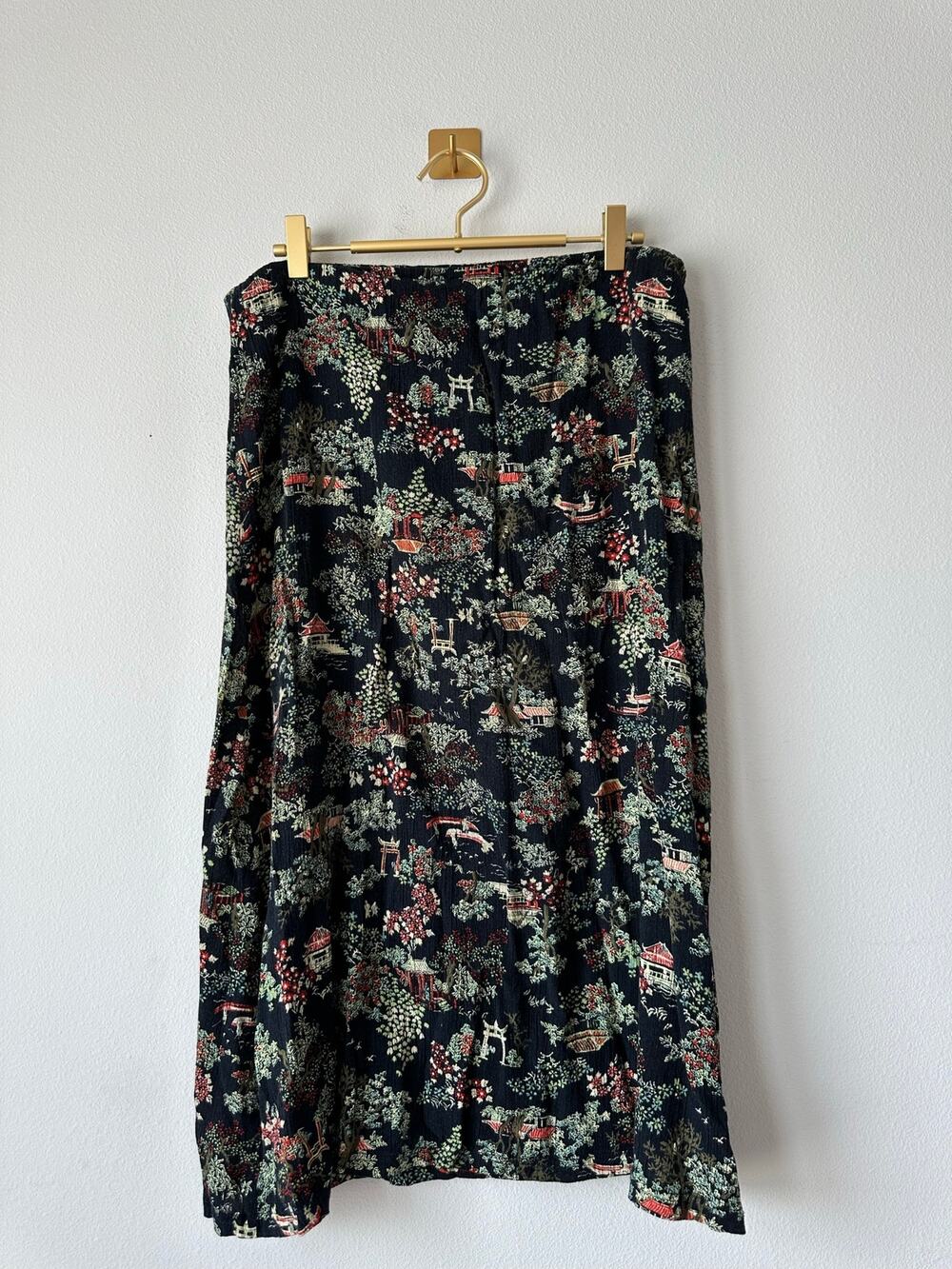 Vintage 90s  Carole Little Asian Scenic Print Midi Skirt Black Rayon L